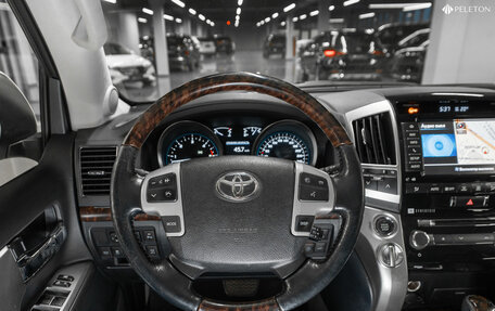 Toyota Land Cruiser 200, 2013 год, 3 280 000 рублей, 10 фотография