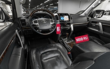 Toyota Land Cruiser 200, 2013 год, 3 280 000 рублей, 7 фотография