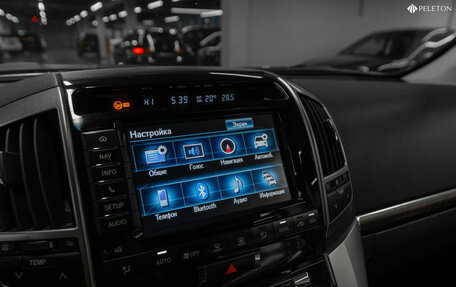 Toyota Land Cruiser 200, 2013 год, 3 280 000 рублей, 22 фотография