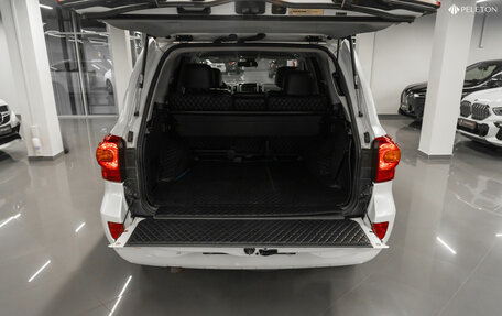 Toyota Land Cruiser 200, 2013 год, 3 280 000 рублей, 24 фотография