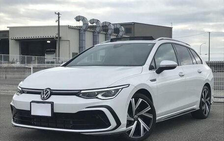 Volkswagen Golf VIII, 2022 год, 1 750 000 рублей, 1 фотография