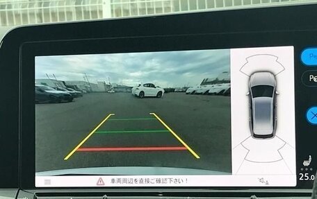 Volkswagen Golf VIII, 2022 год, 1 750 000 рублей, 21 фотография