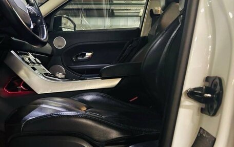 Land Rover Range Rover Evoque I, 2014 год, 2 100 000 рублей, 16 фотография