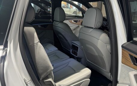 Audi Q7, 2024 год, 13 990 000 рублей, 8 фотография