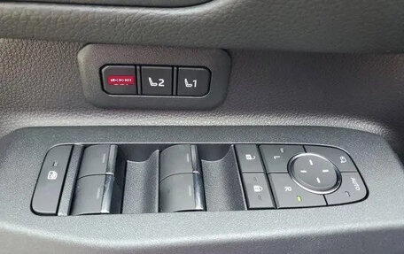 Toyota Land Cruiser Prado, 2025 год, 8 973 543 рублей, 13 фотография