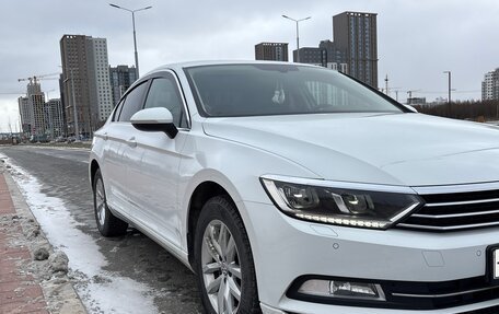 Volkswagen Passat B8 рестайлинг, 2016 год, 1 910 000 рублей, 2 фотография