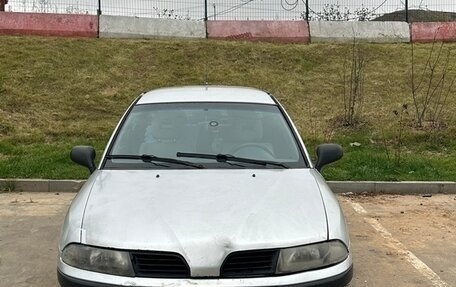 Mitsubishi Carisma I, 2001 год, 240 000 рублей, 2 фотография