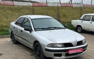 Mitsubishi Carisma I, 2001 год, 240 000 рублей, 1 фотография