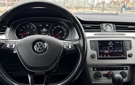 Volkswagen Passat B8 рестайлинг, 2016 год, 1 910 000 рублей, 5 фотография