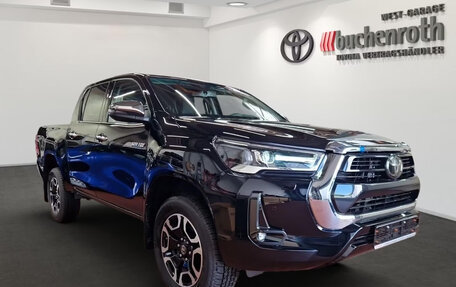 Toyota Hilux VIII, 2025 год, 7 942 788 рублей, 3 фотография