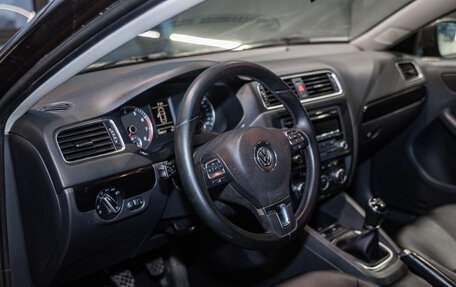 Volkswagen Jetta VI, 2012 год, 870 000 рублей, 11 фотография