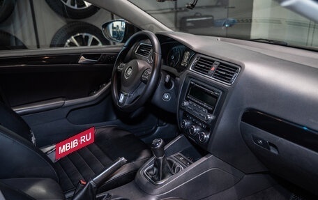 Volkswagen Jetta VI, 2012 год, 870 000 рублей, 14 фотография