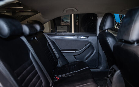 Volkswagen Jetta VI, 2012 год, 870 000 рублей, 16 фотография