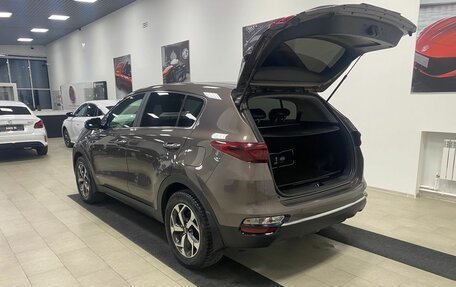 KIA Sportage IV рестайлинг, 2020 год, 2 446 000 рублей, 8 фотография