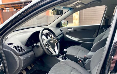 Hyundai Solaris II рестайлинг, 2012 год, 790 000 рублей, 10 фотография