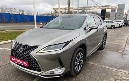 Lexus RX IV рестайлинг, 2020 год, 3 100 000 рублей, 5 фотография