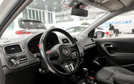 Volkswagen Polo VI (EU Market), 2013 год, 799 000 рублей, 20 фотография