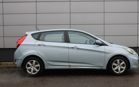 Hyundai Solaris II рестайлинг, 2012 год, 546 000 рублей, 5 фотография