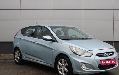 Hyundai Solaris II рестайлинг, 2012 год, 546 000 рублей, 3 фотография