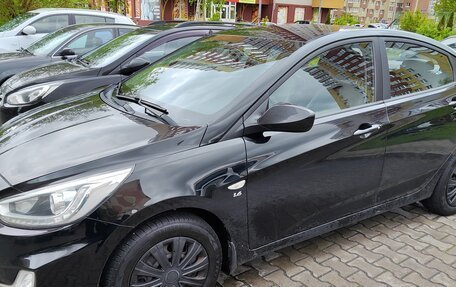 Hyundai Solaris II рестайлинг, 2013 год, 899 000 рублей, 4 фотография