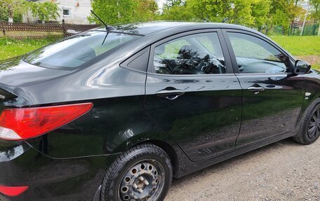 Hyundai Solaris II рестайлинг, 2013 год, 899 000 рублей, 8 фотография