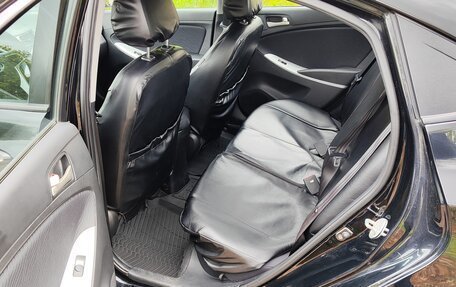 Hyundai Solaris II рестайлинг, 2013 год, 899 000 рублей, 6 фотография