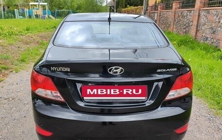 Hyundai Solaris II рестайлинг, 2013 год, 899 000 рублей, 9 фотография