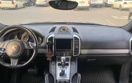 Porsche Cayenne III, 2014 год, 2 550 000 рублей, 15 фотография