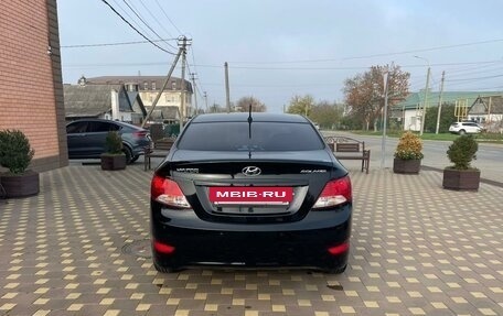 Hyundai Solaris II рестайлинг, 2012 год, 680 000 рублей, 4 фотография