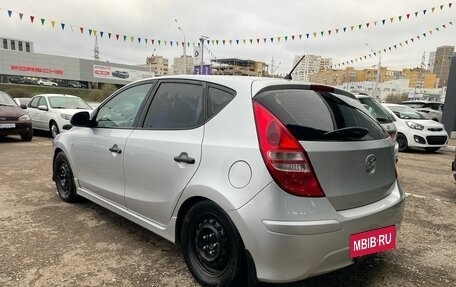 Hyundai i30 I, 2010 год, 595 000 рублей, 4 фотография