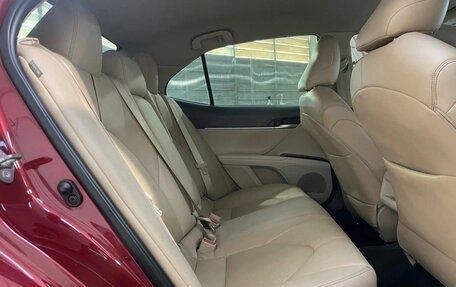 Toyota Camry, 2019 год, 2 100 000 рублей, 5 фотография