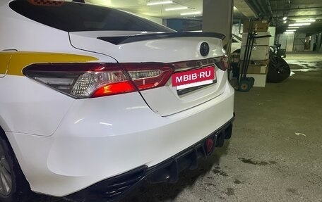 Toyota Camry, 2019 год, 2 100 000 рублей, 2 фотография