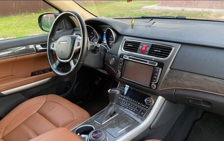 Haval H8, 2015 год, 1 280 000 рублей, 3 фотография