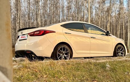 Hyundai Avante, 2011 год, 880 000 рублей, 6 фотография