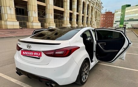 Hyundai Avante, 2011 год, 880 000 рублей, 12 фотография