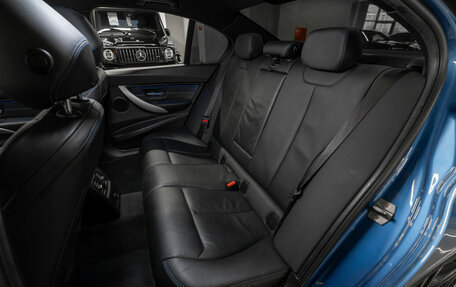 BMW 3 серия, 2018 год, 2 710 000 рублей, 15 фотография