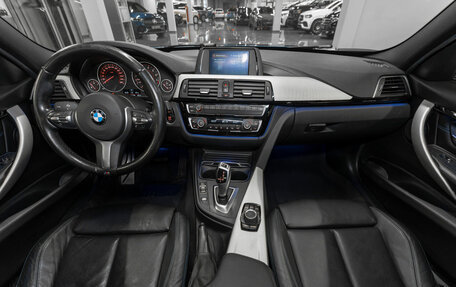 BMW 3 серия, 2018 год, 2 710 000 рублей, 11 фотография