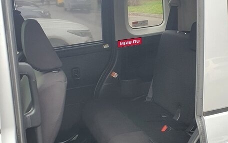 Toyota Roomy I, 2019 год, 895 000 рублей, 3 фотография