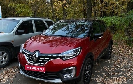 Renault Kaptur I рестайлинг, 2020 год, 1 675 000 рублей, 1 фотография