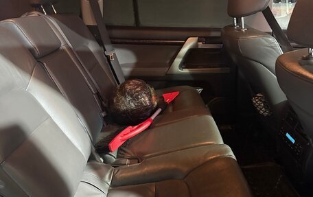 Toyota Land Cruiser 200, 2008 год, 3 100 000 рублей, 7 фотография