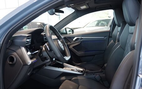 Audi RS 3, 2024 год, 8 300 000 рублей, 14 фотография