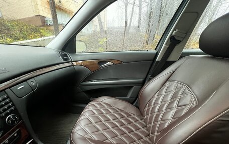 Mercedes-Benz E-Класс, 2004 год, 1 000 050 рублей, 6 фотография