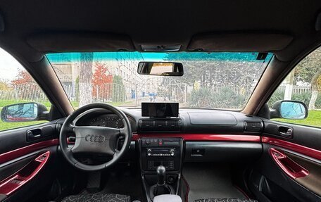 Audi A4, 1995 год, 520 000 рублей, 15 фотография