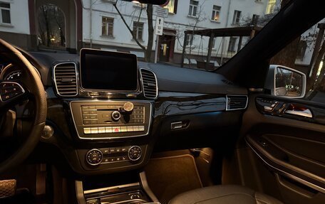 Mercedes-Benz GLS, 2017 год, 3 690 000 рублей, 26 фотография