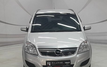 Opel Zafira B, 2008 год, 695 000 рублей, 2 фотография