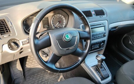 Skoda Octavia, 2012 год, 780 000 рублей, 10 фотография