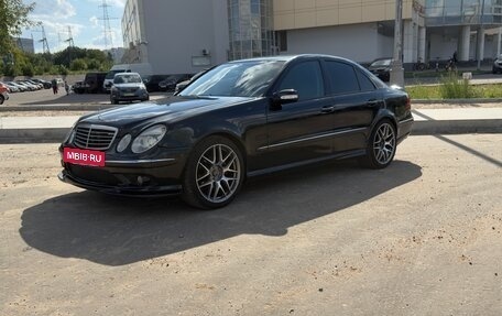 Mercedes-Benz E-Класс, 2002 год, 950 000 рублей, 3 фотография