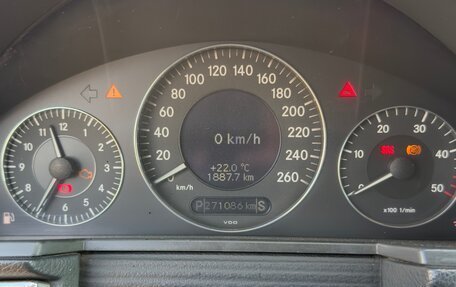 Mercedes-Benz E-Класс, 2002 год, 950 000 рублей, 12 фотография