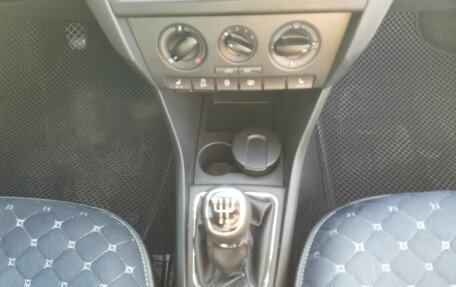 Skoda Rapid I, 2015 год, 750 000 рублей, 17 фотография