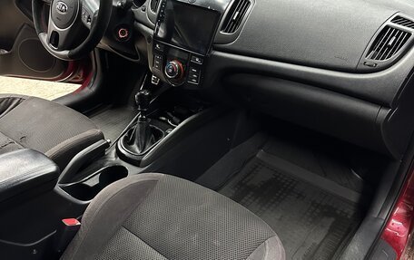 KIA Cerato III, 2010 год, 950 000 рублей, 17 фотография